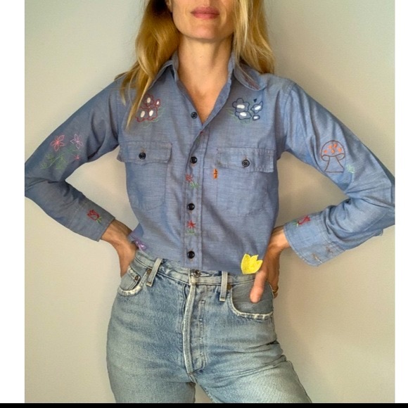 Levi's Tops - Vintage 70’s Levi’s 🍄💐 Embroidered Denim Western Button-Down Orange Tab Top